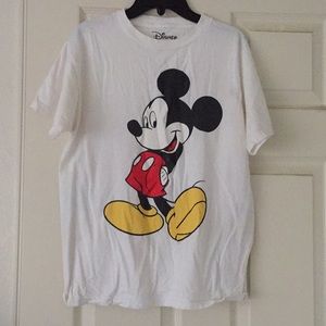 Disney Mickey Mouse tee-shirt